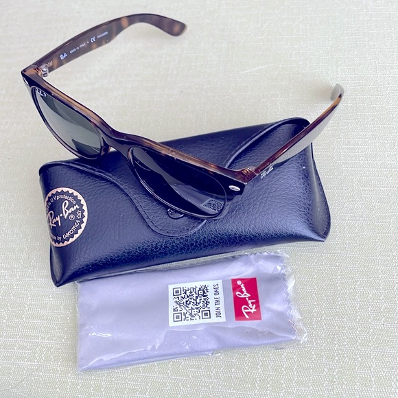 Ray-Ban Polarized RB 2132 902/58 New Wayfarer Men's Women's Sunglasses & Case - Picture 3 of 10